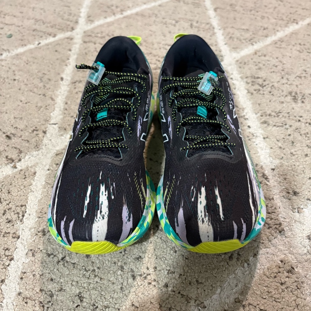ASICS Womens Noosa Tri 13 Black Green Multicolor Running Shoes Sneakers Size 10 - Picture 2 of 9